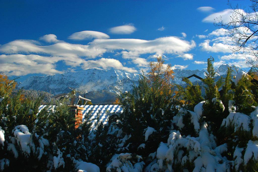 Apartmán Landhaus Alpenblick Garmisch-Partenkirchen Pokoj fotografie